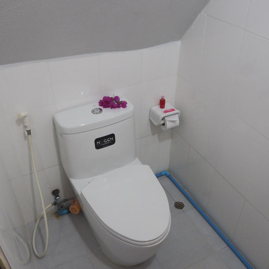 Poonsap Apartment Ban Ai Dao Bagian luar foto